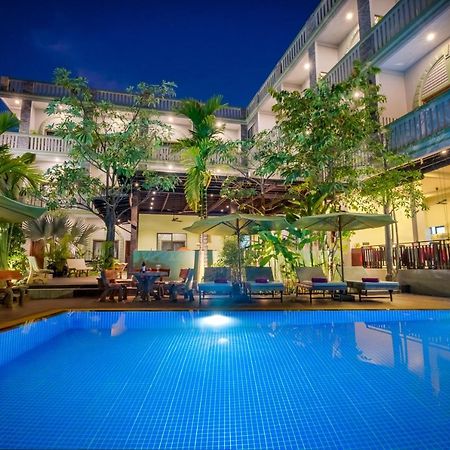 Reveal Angkor Hotel Siem Reap Luaran gambar