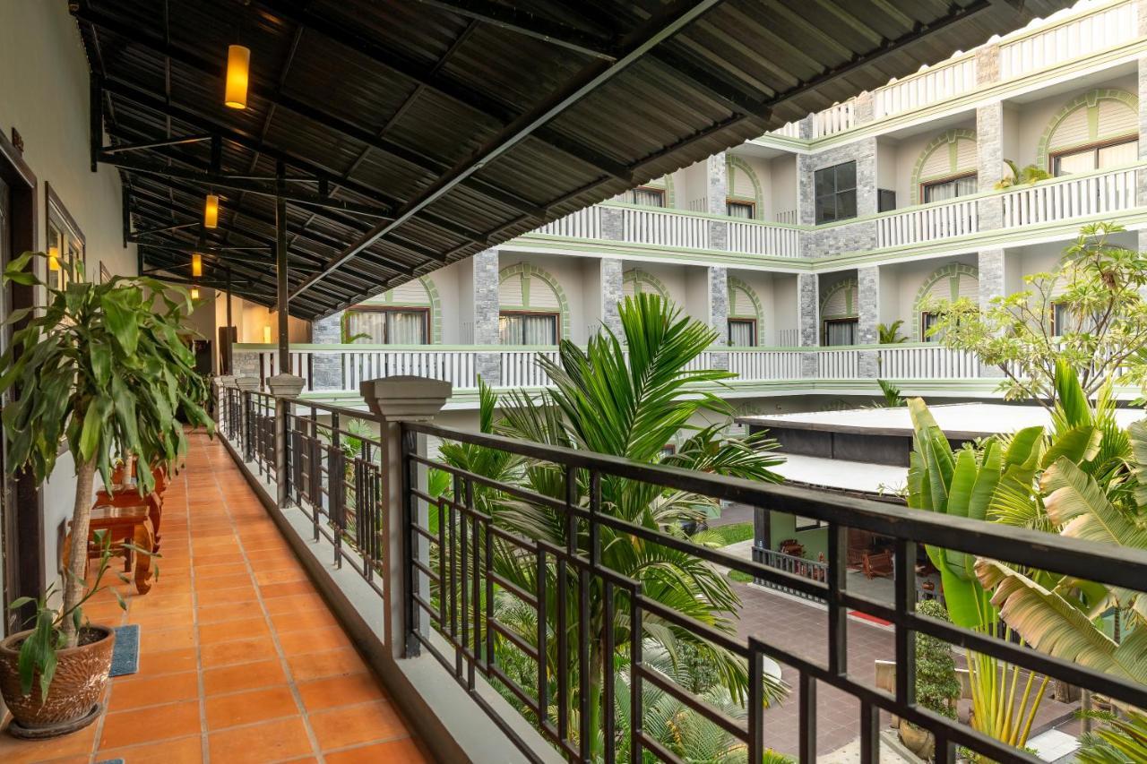 Reveal Angkor Hotel Siem Reap Luaran gambar